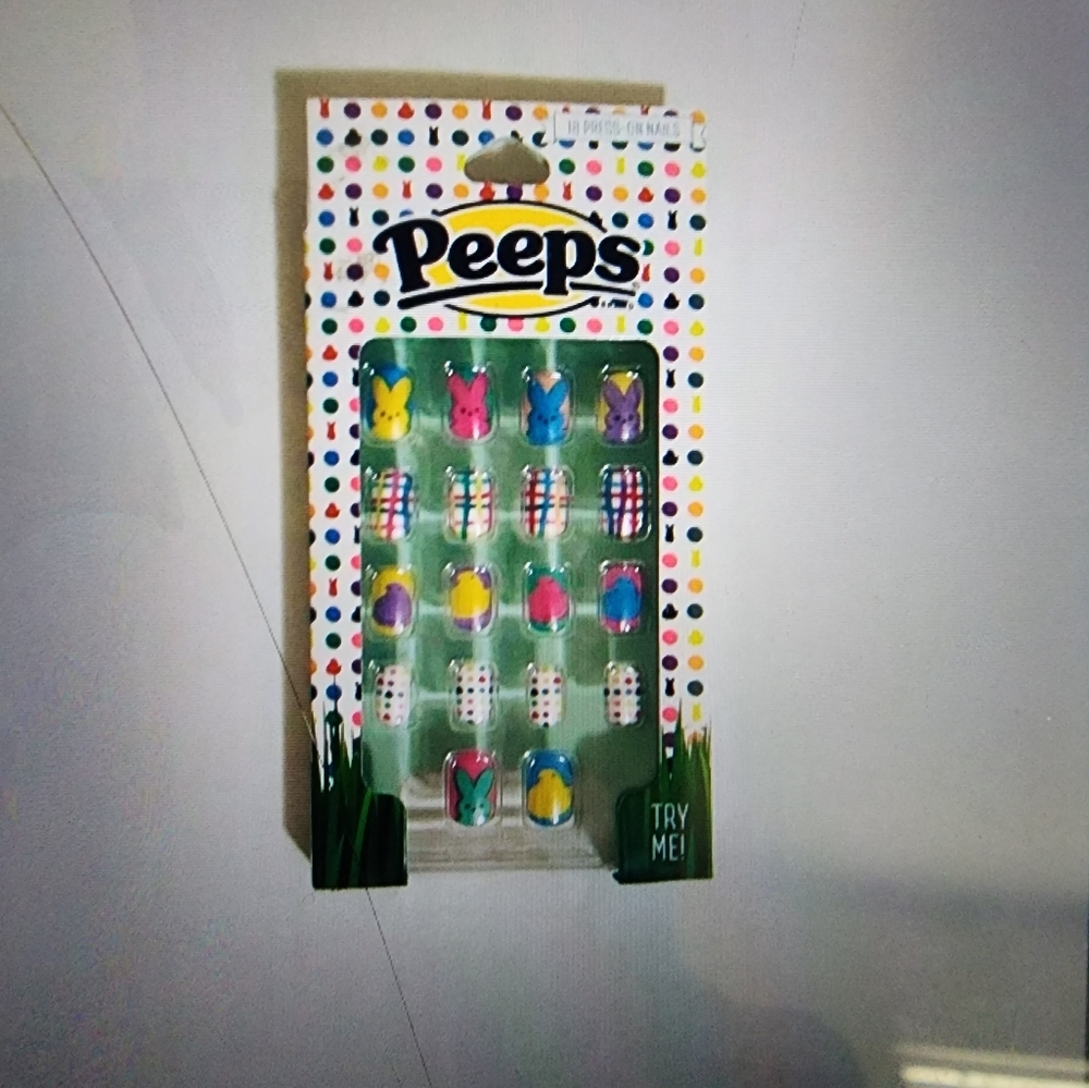 Nwt Adorable Peeps Bunny ๐ฐ ๐
Nails! - Picture 3 of 3